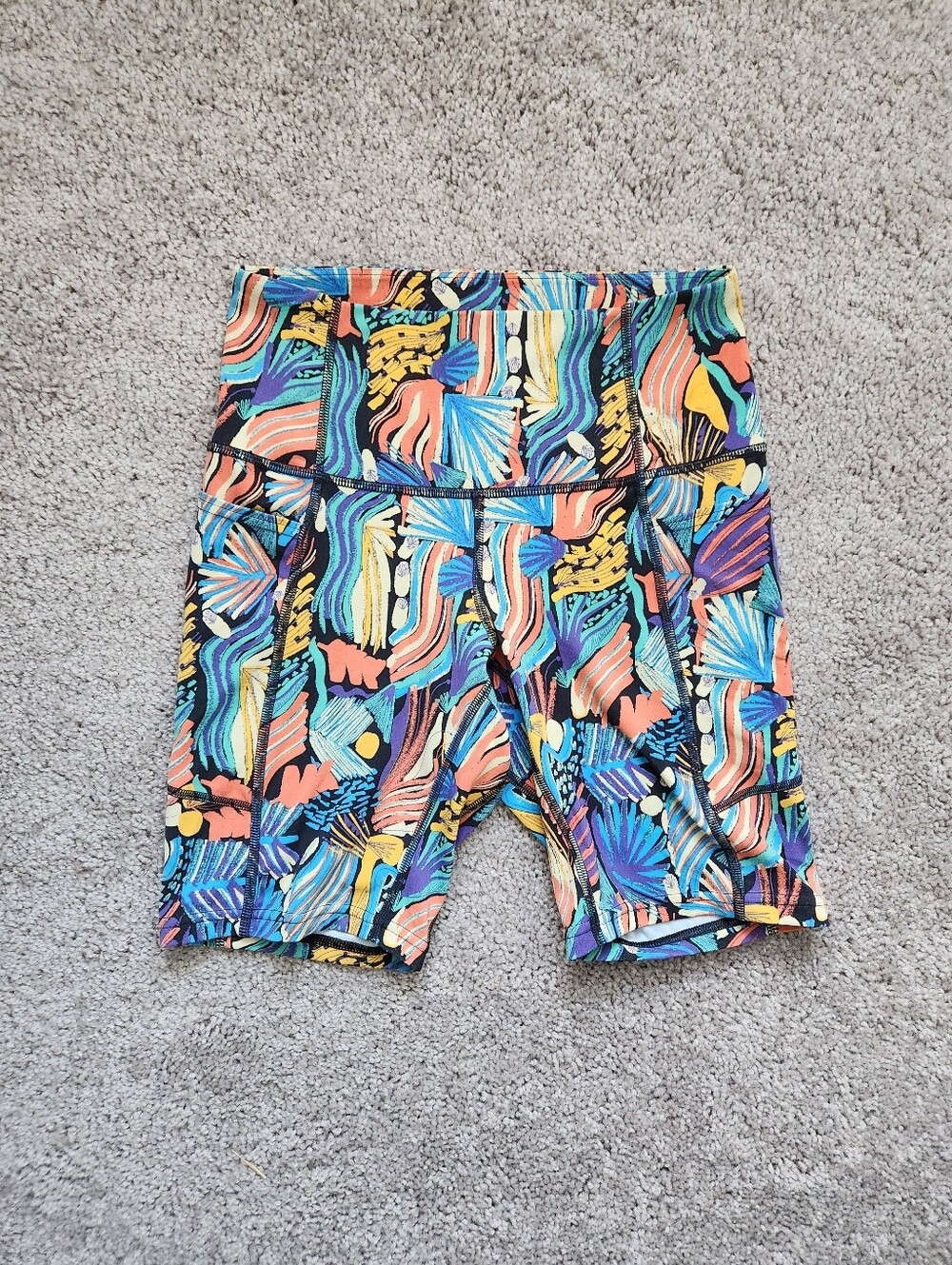 Patagonia Maipo Shorts Joy/Pitch Blue Abstract Print EUC